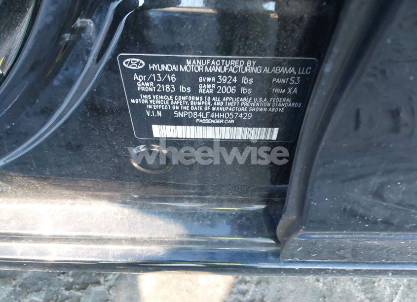 Photo 9 of 2017 Hyundai Elantra SE (VIN 5NPD84LF4HH057429)