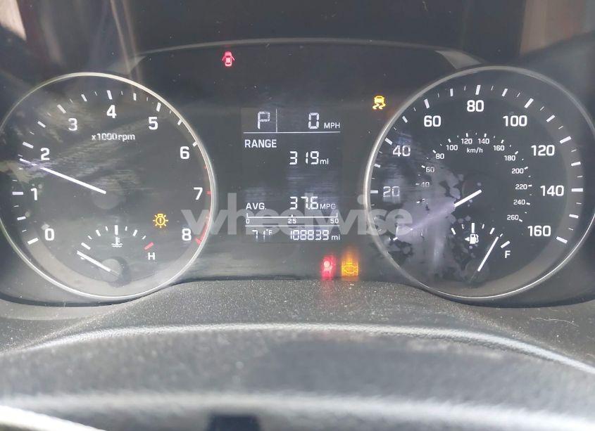 Photo 7 of 2017 Hyundai Elantra SE (VIN 5NPD84LF4HH065546)