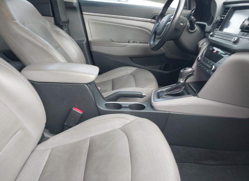 Photo 5 of 2017 Hyundai Elantra LIMITED (VIN 5NPD84LF4HH066034)