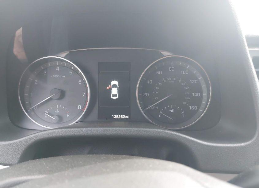 Photo 7 of 2017 Hyundai Elantra LIMITED (VIN 5NPD84LF4HH066034)