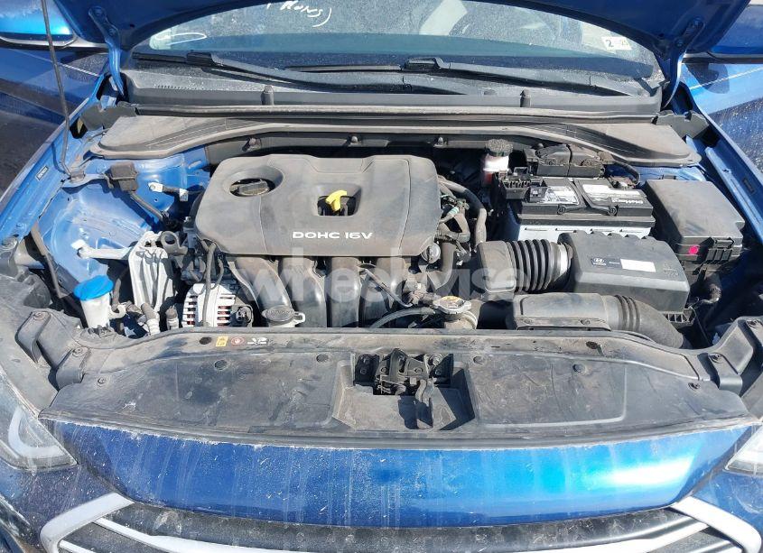 Photo 9 of 2017 Hyundai Elantra SE (VIN 5NPD84LF4HH083142)