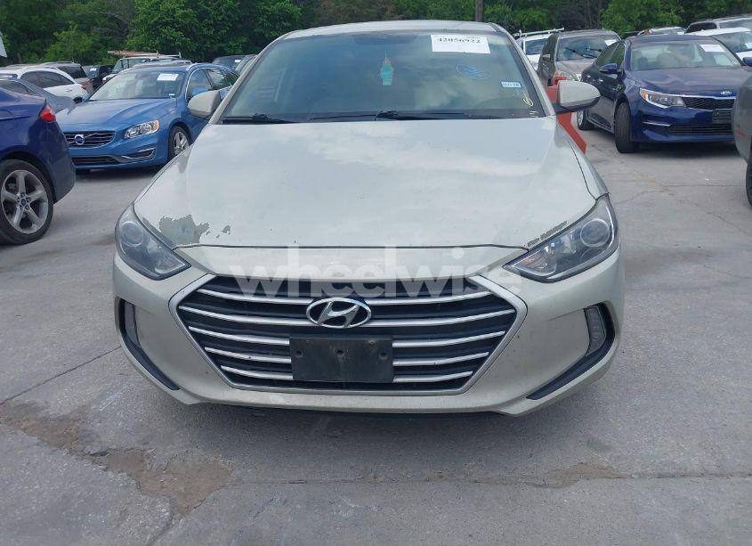 Photo 12 of 2017 Hyundai Elantra SE (VIN 5NPD84LF4HH109433)