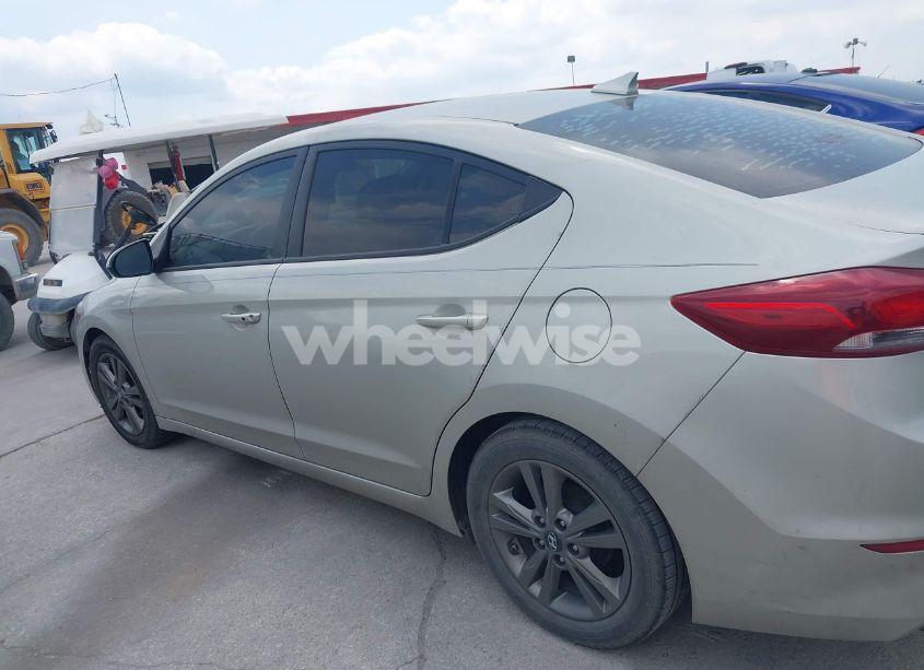 Photo 14 of 2017 Hyundai Elantra SE (VIN 5NPD84LF4HH109433)