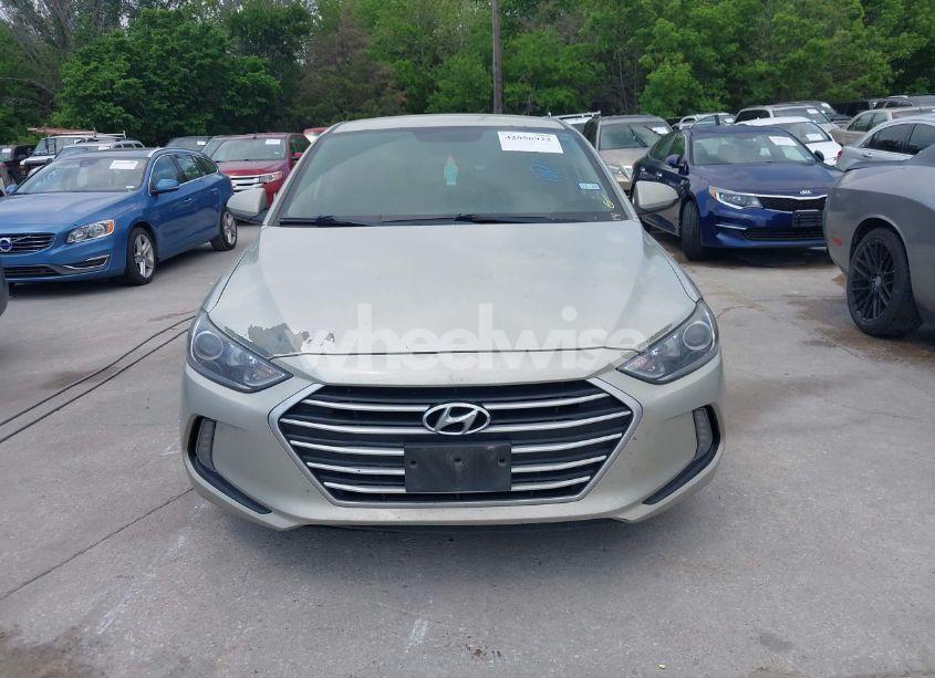 Photo 6 of 2017 Hyundai Elantra SE (VIN 5NPD84LF4HH109433)