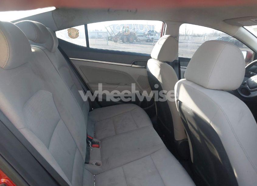 Photo 8 of 2017 Hyundai Elantra SE (VIN 5NPD84LF4HH117130)