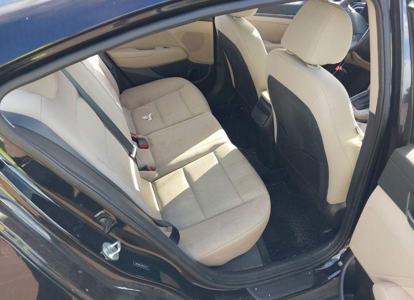 Photo 8 of 2017 Hyundai Elantra VALUE EDITION (VIN 5NPD84LF4HH152573)