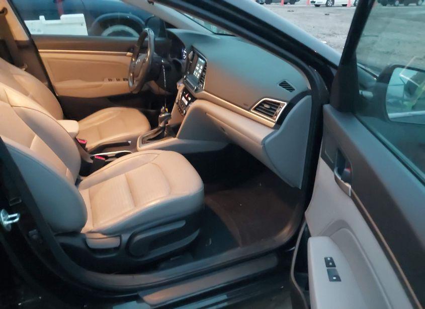 Photo 5 of 2017 Hyundai Elantra LIMITED (VIN 5NPD84LF4HH155635)