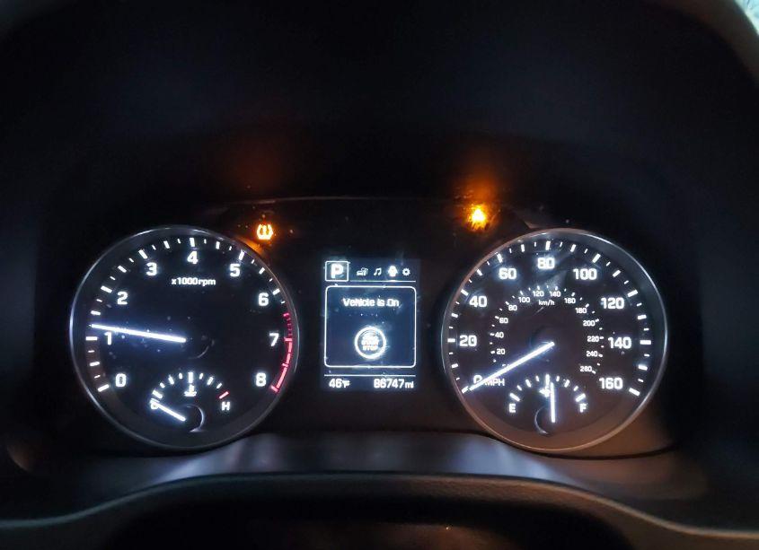 Photo 7 of 2017 Hyundai Elantra LIMITED (VIN 5NPD84LF4HH155635)