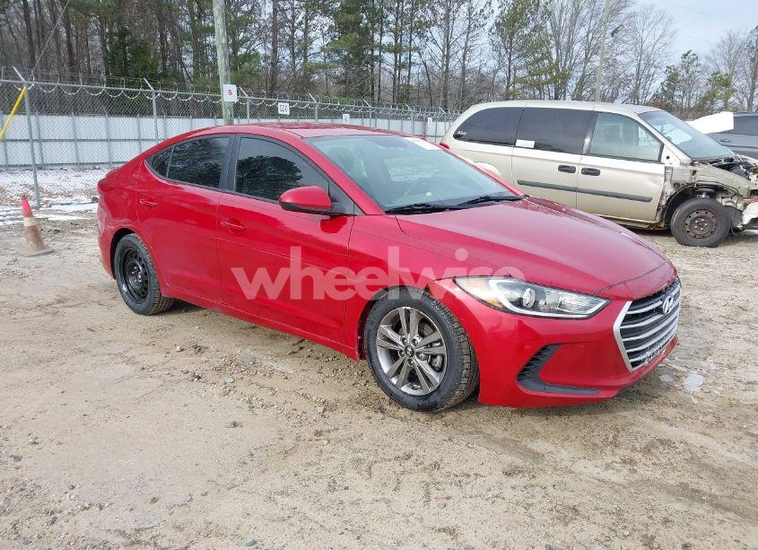 2017 Hyundai Elantra SE (VIN 5NPD84LF4HH156655) main photo