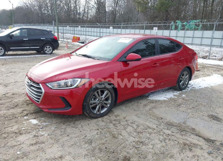 Photo 2 of 2017 Hyundai Elantra SE (VIN 5NPD84LF4HH156655)