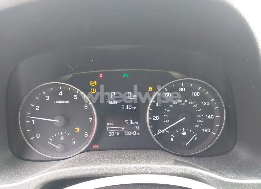 Photo 7 of 2017 Hyundai Elantra SE (VIN 5NPD84LF4HH156655)