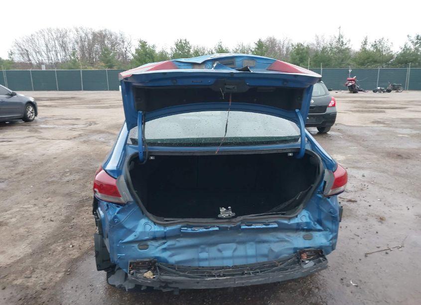 Photo 6 of 2017 Hyundai Elantra SE (VIN 5NPD84LF4HH181796)