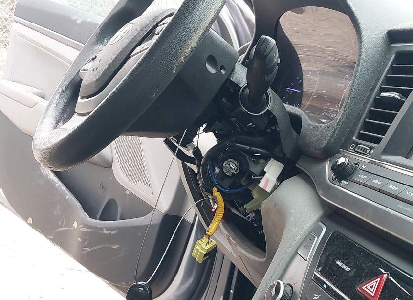 Photo 19 of 2017 Hyundai Elantra SE (VIN 5NPD84LF4HH181930)