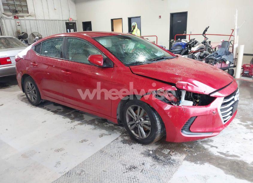 2018 Hyundai Elantra SEL (VIN 5NPD84LF4JH214396) main photo