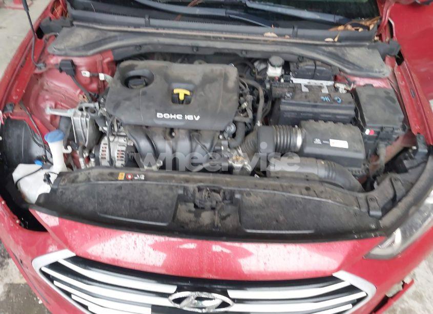 Photo 10 of 2018 Hyundai Elantra SEL (VIN 5NPD84LF4JH214396)