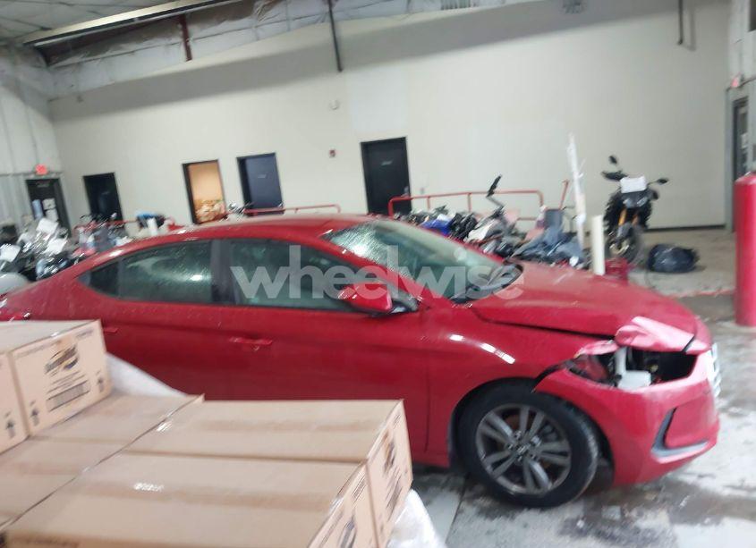 Photo 13 of 2018 Hyundai Elantra SEL (VIN 5NPD84LF4JH214396)
