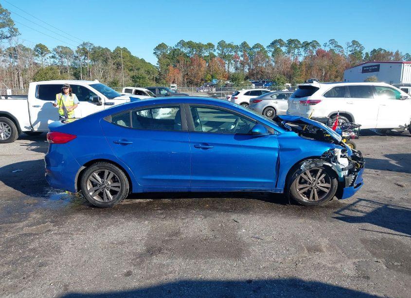 Photo 13 of 2018 Hyundai Elantra SEL (VIN 5NPD84LF4JH232736)