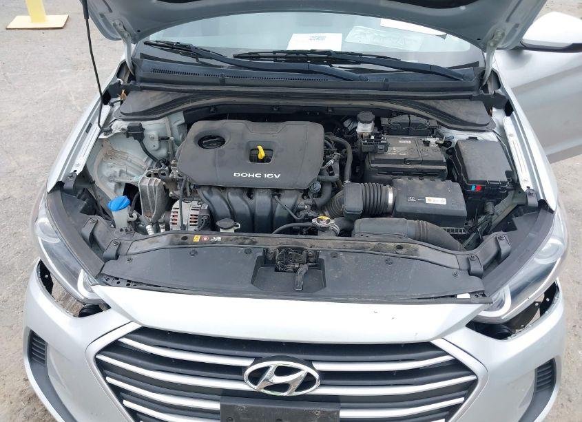 Photo 10 of 2018 Hyundai Elantra SEL (VIN 5NPD84LF4JH235829)