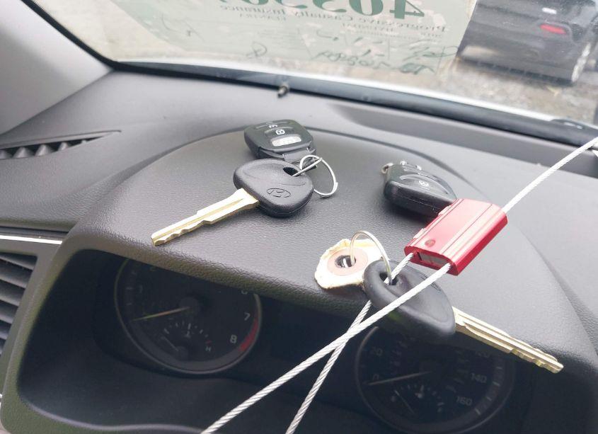 Photo 11 of 2018 Hyundai Elantra SEL (VIN 5NPD84LF4JH235829)