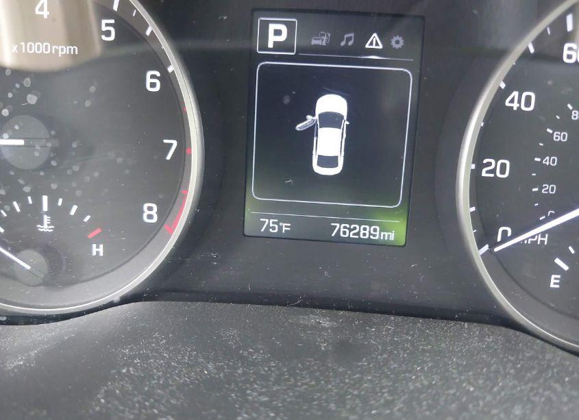 Photo 15 of 2018 Hyundai Elantra SEL (VIN 5NPD84LF4JH235829)