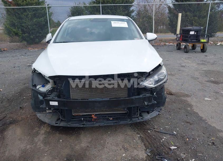 Photo 12 of 2018 Hyundai Elantra SEL (VIN 5NPD84LF4JH236849)