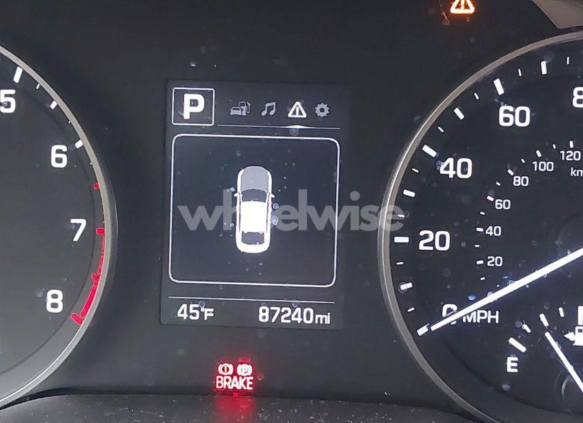 Photo 15 of 2018 Hyundai Elantra SEL (VIN 5NPD84LF4JH236849)