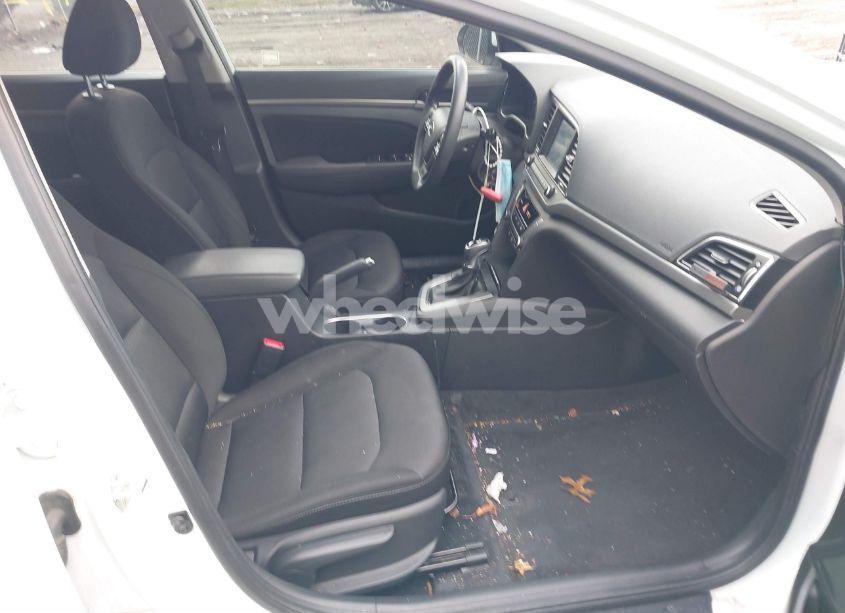 Photo 5 of 2018 Hyundai Elantra SEL (VIN 5NPD84LF4JH236849)
