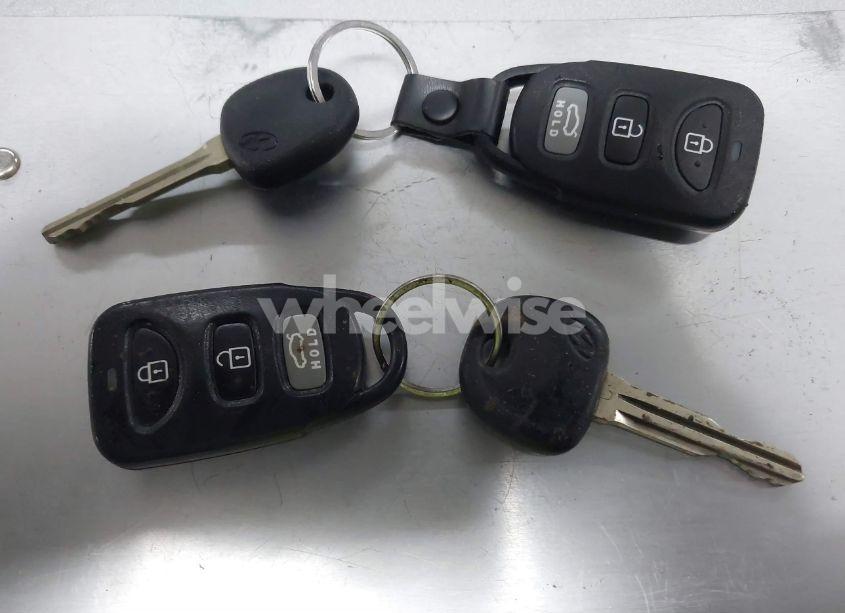 Photo 11 of 2018 Hyundai Elantra SEL (VIN 5NPD84LF4JH242859)