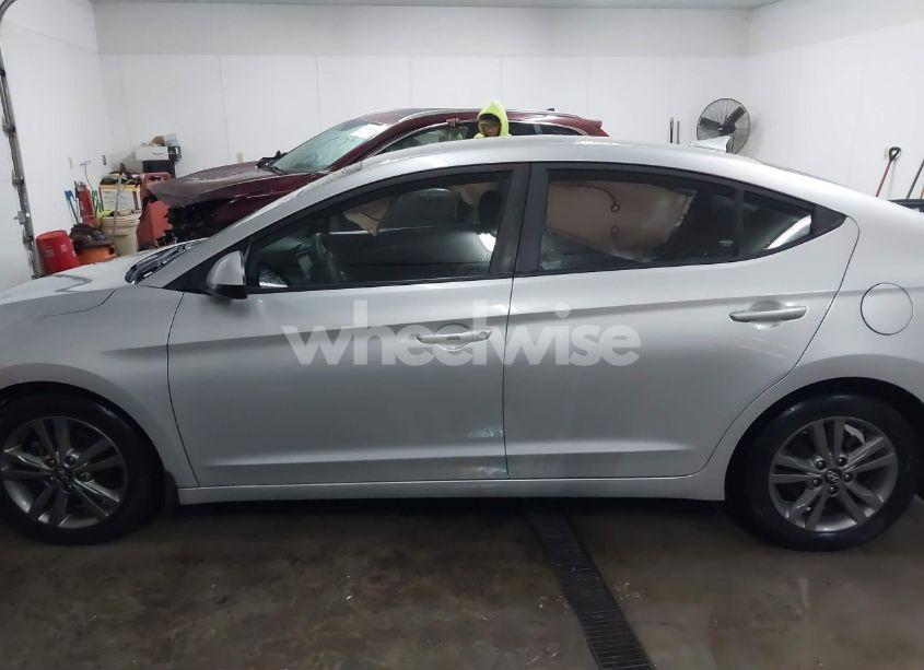 Photo 15 of 2018 Hyundai Elantra SEL (VIN 5NPD84LF4JH242859)