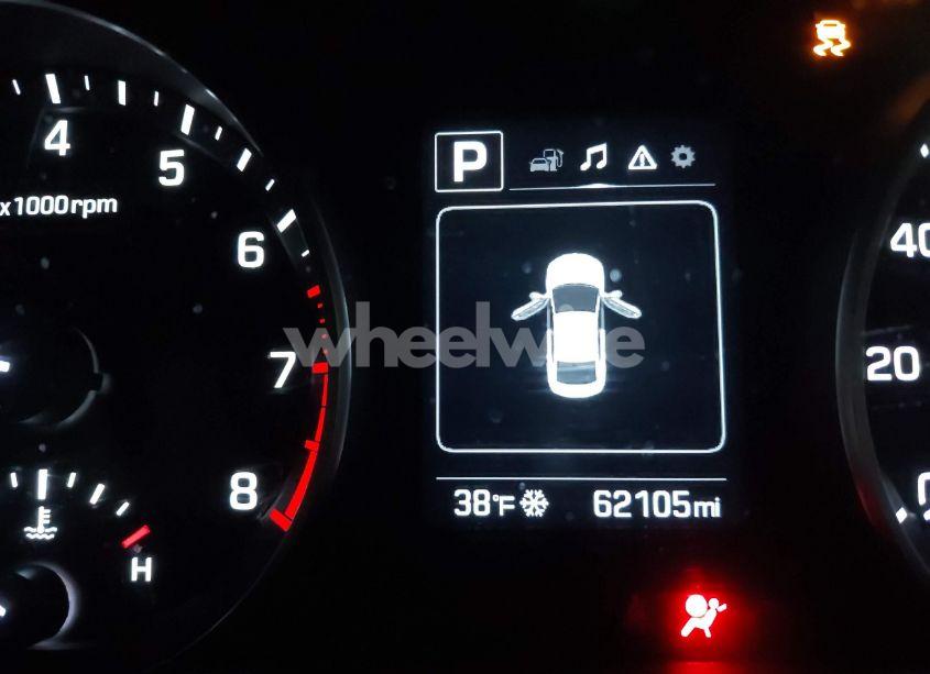 Photo 16 of 2018 Hyundai Elantra SEL (VIN 5NPD84LF4JH242859)