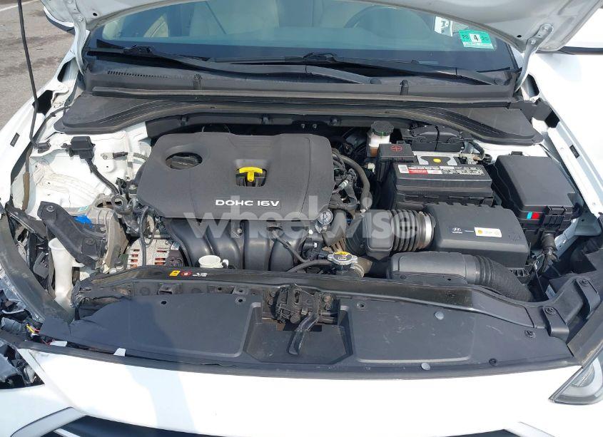 Photo 10 of 2018 Hyundai Elantra SEL (VIN 5NPD84LF4JH245440)