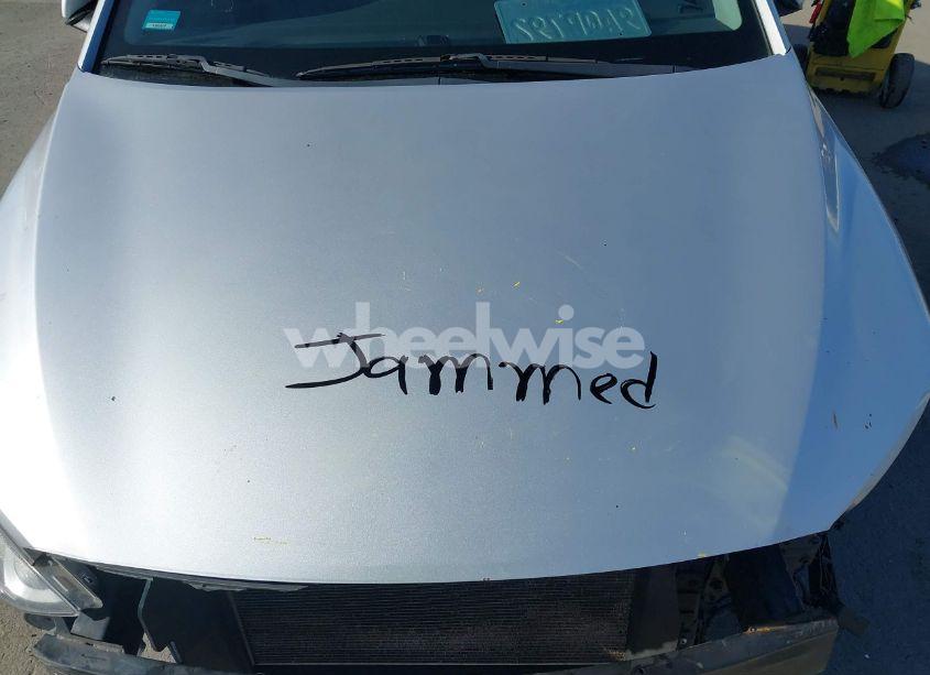 Photo 10 of 2018 Hyundai Elantra SEL (VIN 5NPD84LF4JH245941)