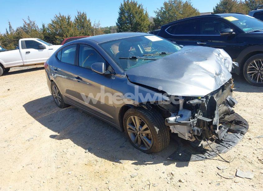 2018 Hyundai Elantra SEL (VIN 5NPD84LF4JH252520) main photo