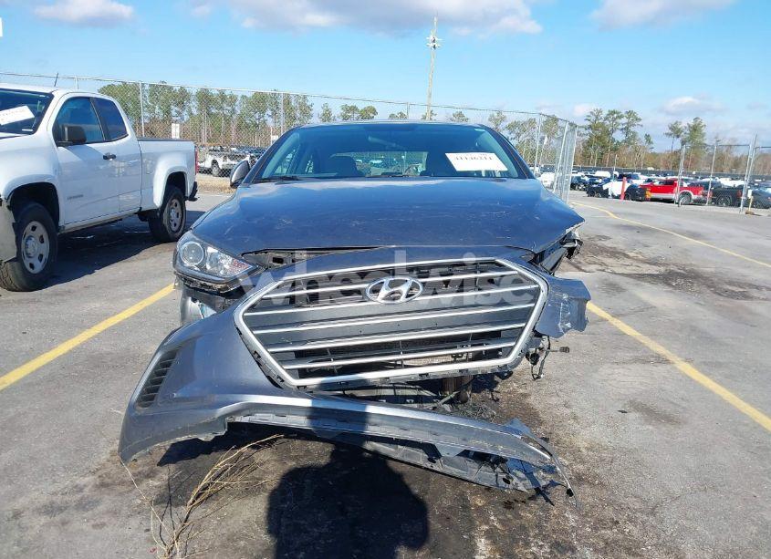 Photo 13 of 2018 Hyundai Elantra SEL (VIN 5NPD84LF4JH256518)