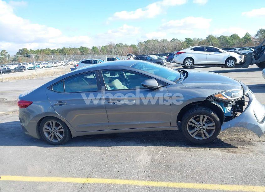 Photo 14 of 2018 Hyundai Elantra SEL (VIN 5NPD84LF4JH256518)