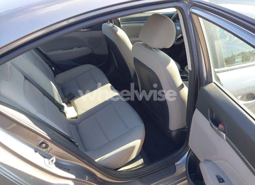 Photo 8 of 2018 Hyundai Elantra SEL (VIN 5NPD84LF4JH256518)