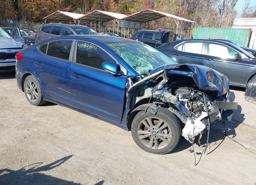 2018 Hyundai Elantra SEL (VIN 5NPD84LF4JH263467) main photo