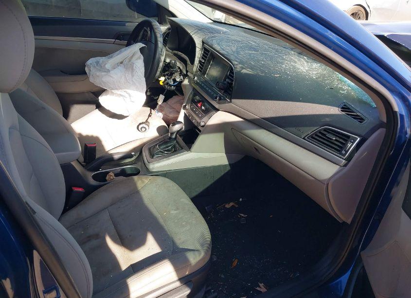 Photo 5 of 2018 Hyundai Elantra SEL (VIN 5NPD84LF4JH263467)