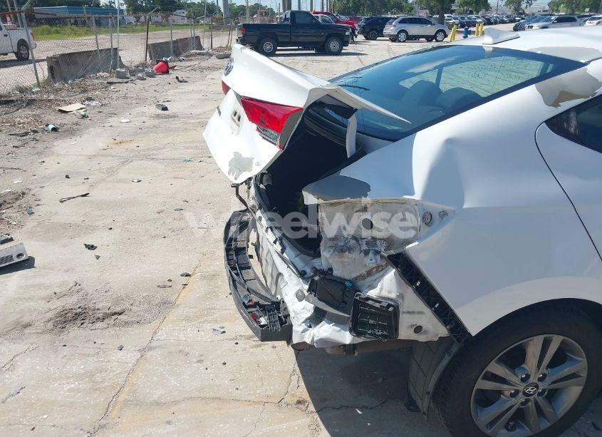 Photo 12 of 2018 Hyundai Elantra SEL (VIN 5NPD84LF4JH267020)