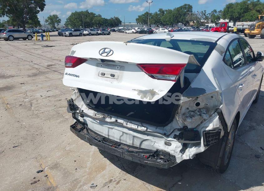 Photo 6 of 2018 Hyundai Elantra SEL (VIN 5NPD84LF4JH267020)