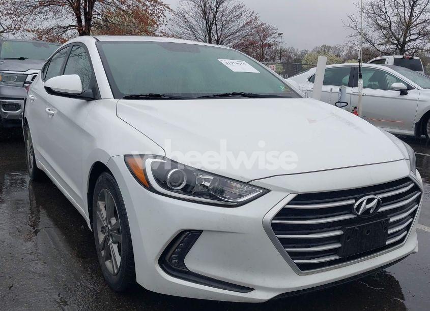 2018 Hyundai Elantra VALUE EDITION (VIN 5NPD84LF4JH287378) main photo