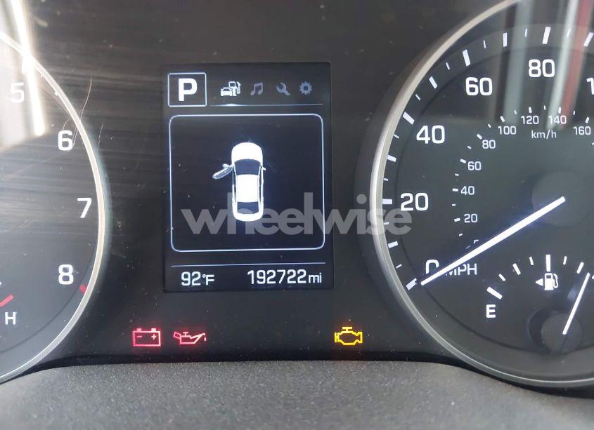 Photo 15 of 2018 Hyundai Elantra SEL (VIN 5NPD84LF4JH289406)