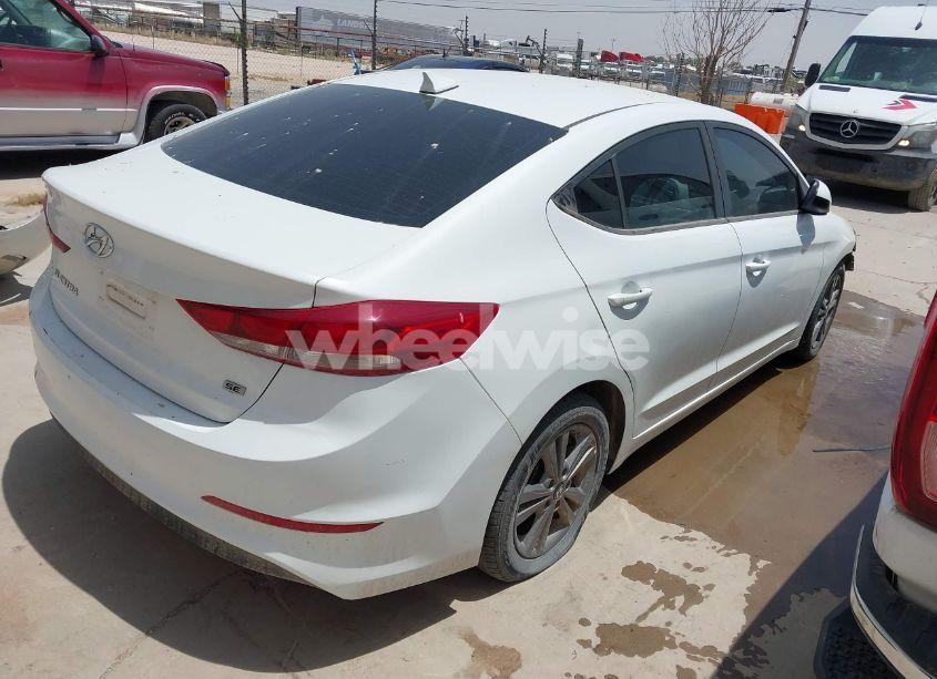 Photo 4 of 2018 Hyundai Elantra SEL (VIN 5NPD84LF4JH289406)
