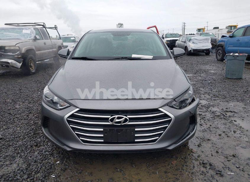 Photo 12 of 2018 Hyundai Elantra SEL (VIN 5NPD84LF4JH292709)