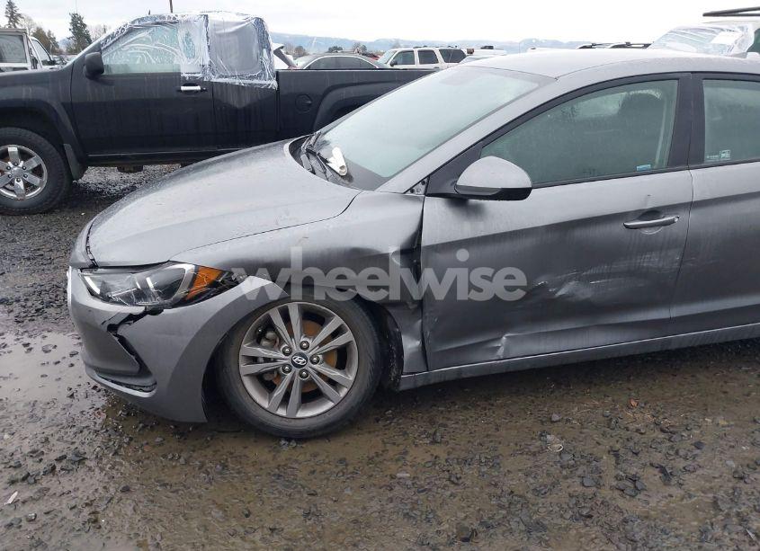 Photo 6 of 2018 Hyundai Elantra SEL (VIN 5NPD84LF4JH292709)