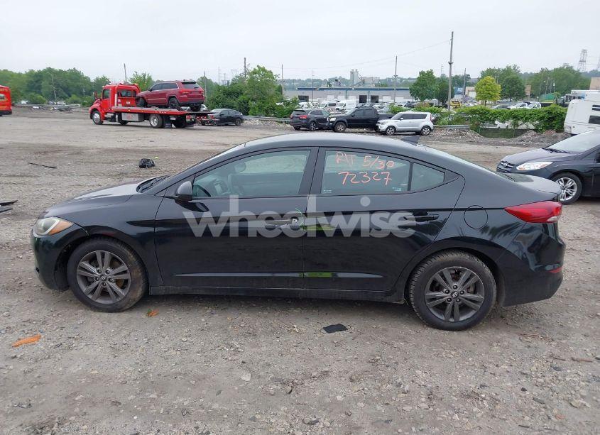 Photo 13 of 2018 Hyundai Elantra SEL (VIN 5NPD84LF4JH309363)