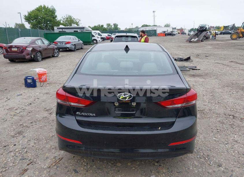 Photo 15 of 2018 Hyundai Elantra SEL (VIN 5NPD84LF4JH309363)