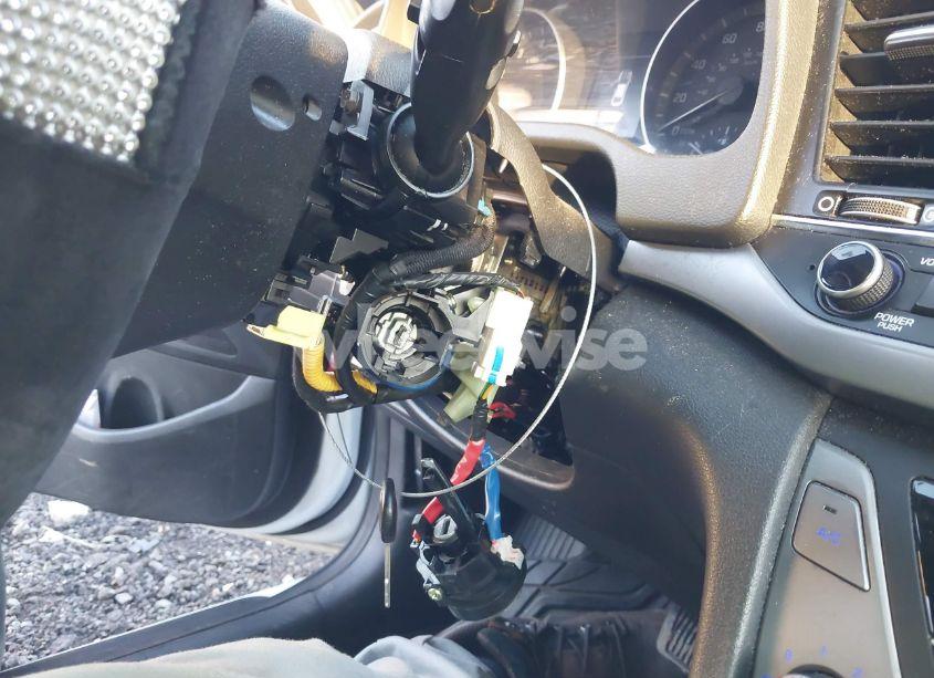 Photo 6 of 2018 Hyundai Elantra SEL (VIN 5NPD84LF4JH328527)