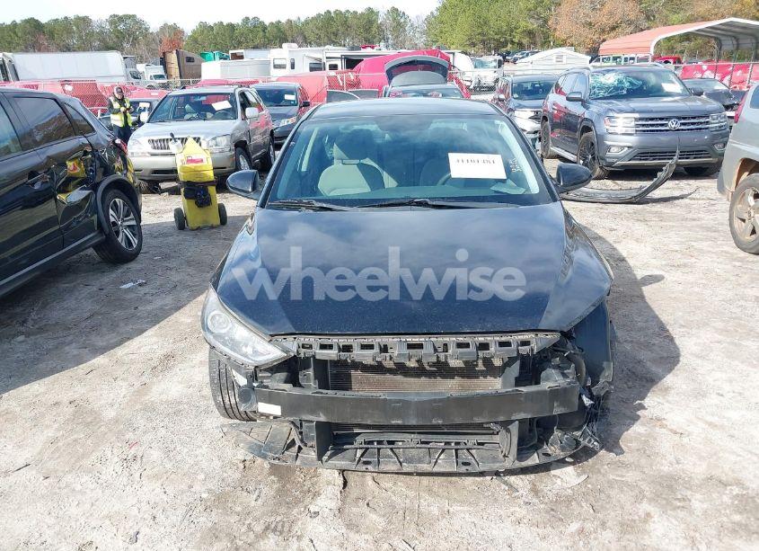 Photo 12 of 2018 Hyundai Elantra SEL (VIN 5NPD84LF4JH340550)