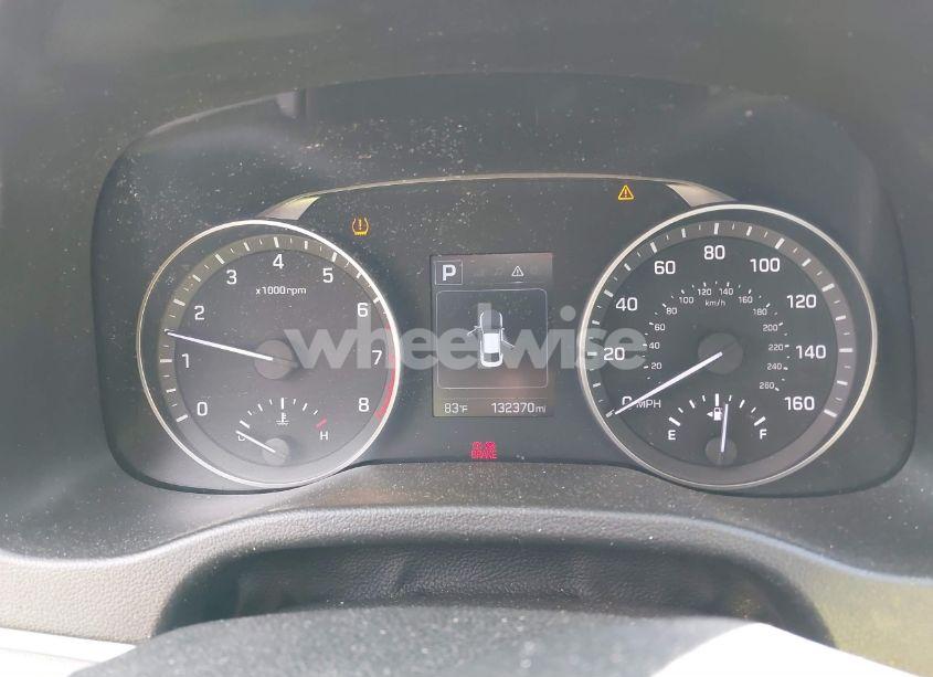 Photo 7 of 2018 Hyundai Elantra SEL (VIN 5NPD84LF4JH340550)